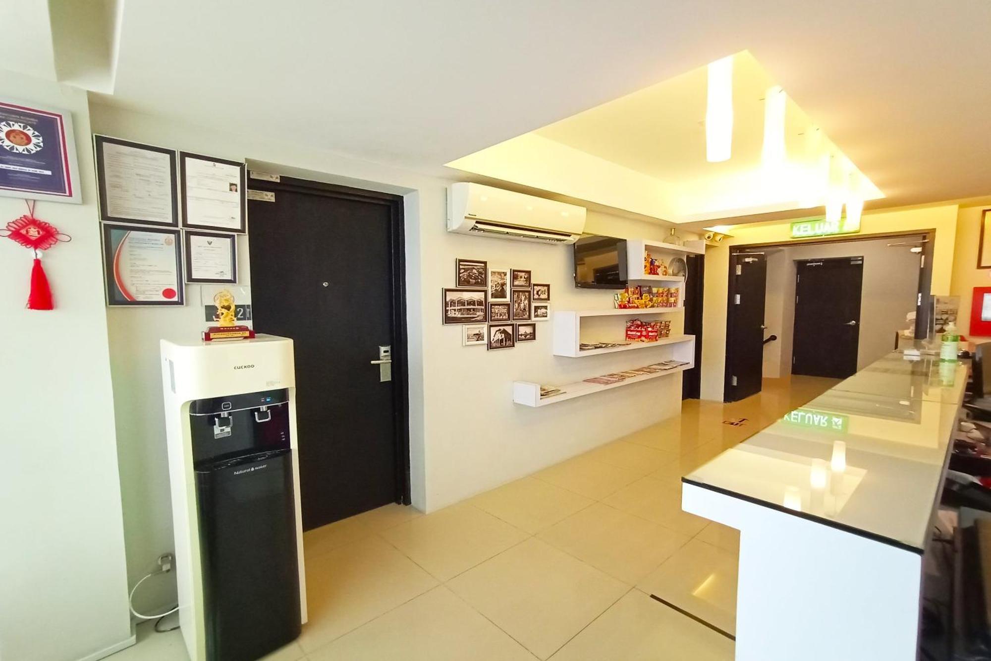 Oyo 90091 Hi Inn Sibu Luaran gambar